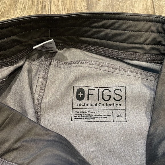 Figs Kade Heather Grey Scrub Bottoms Size Extra Small - XS Women’s Scrubs - Picture 4 of 4